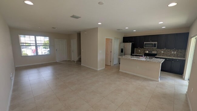 Photo - 2900 NW Treviso Cir