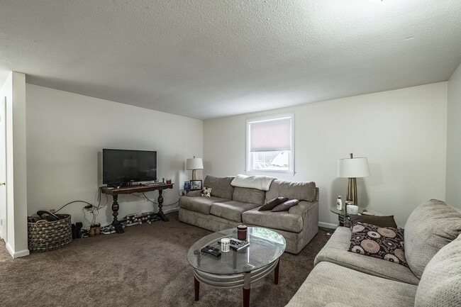 Cedarwoods Apartments