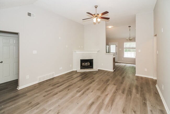 Photo - 6803 Kerry Valley Ln
