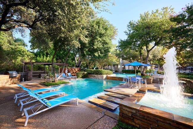 Summerwood Cove Pool - Summerwood Cove Rental