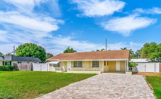 Photo - 640 Jaeger Dr