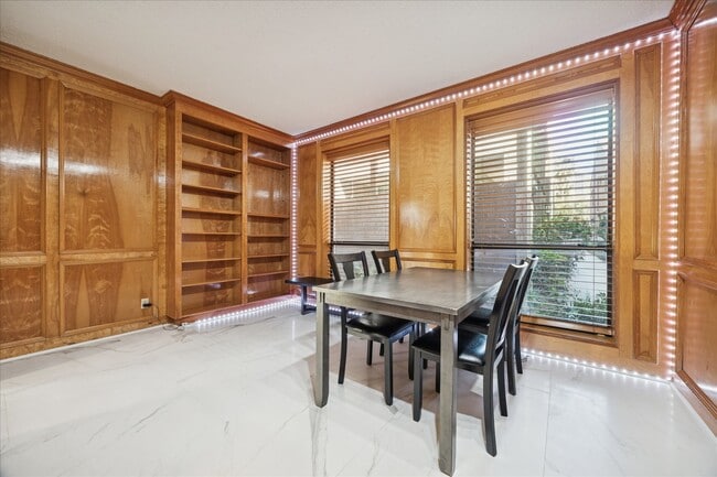 Photo - 1524 Nantucket Dr