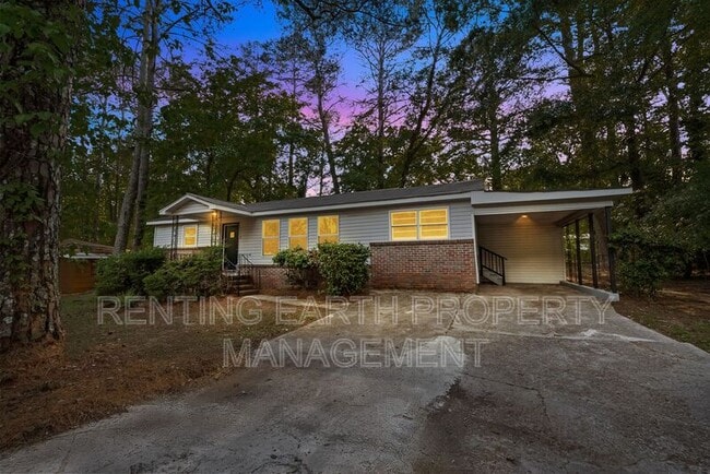Photo - 1128 Cardwell Ln