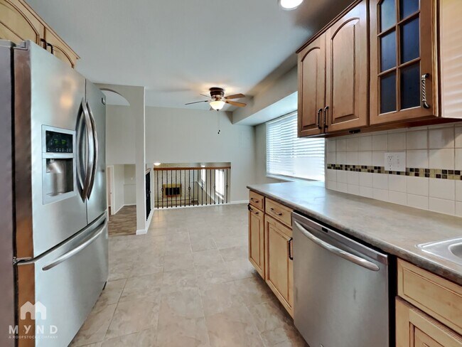 Photo - 670 Calle Entrada