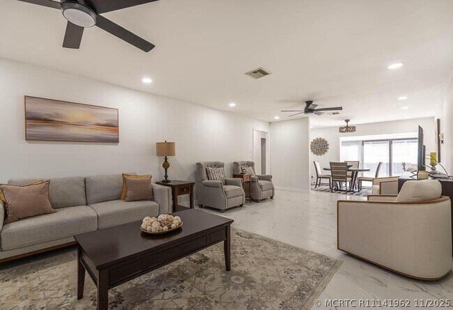 4760 Greentree Way Unit A