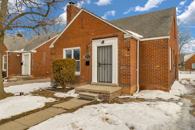 Photo - 4712 Cadieux Rd