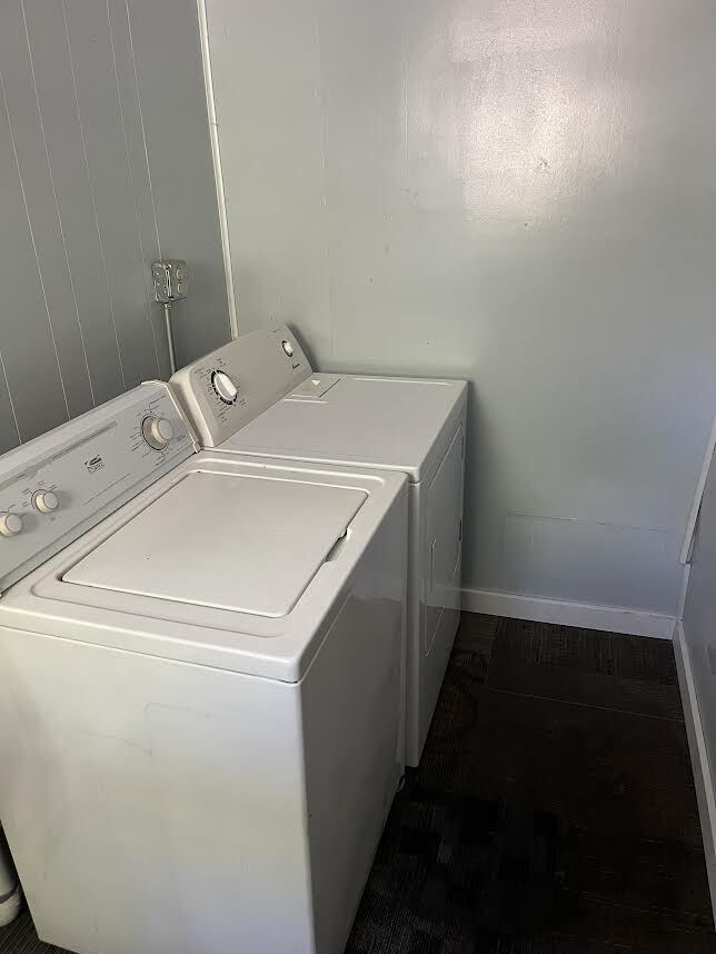 Photo - 1102 N Elm St