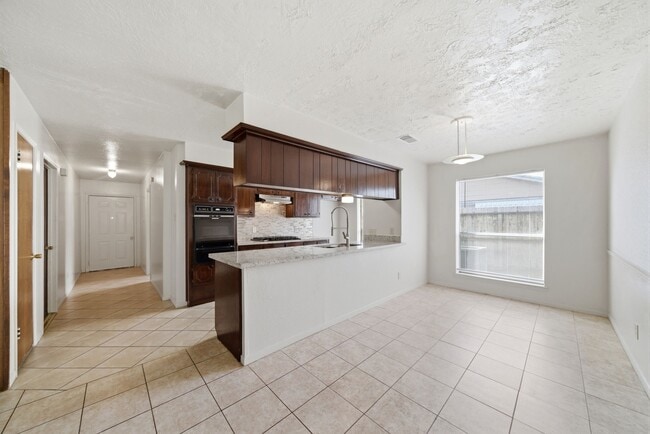 Photo - 4506 Jamaica Ln