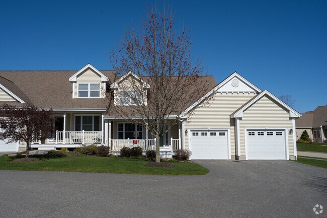 Photo - Salisbury Hill