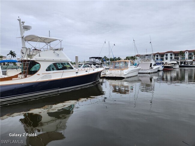 Photo - 805 River Point Dr Unit C-307