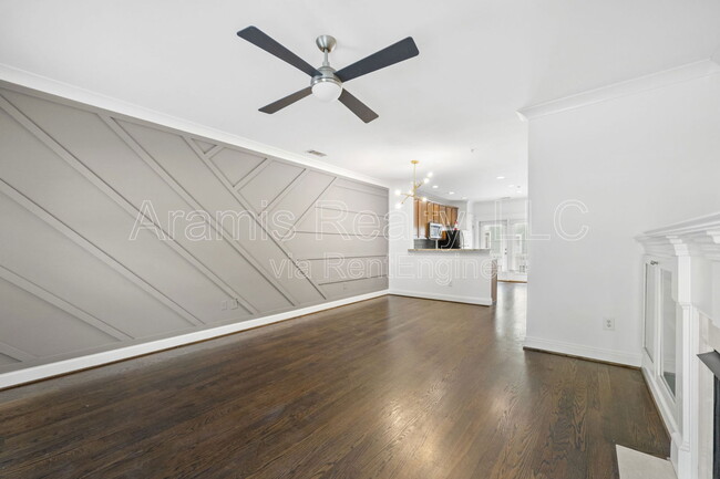 Photo - 2110 Gorman Grove