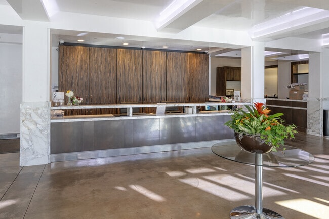 Photo - Providence G