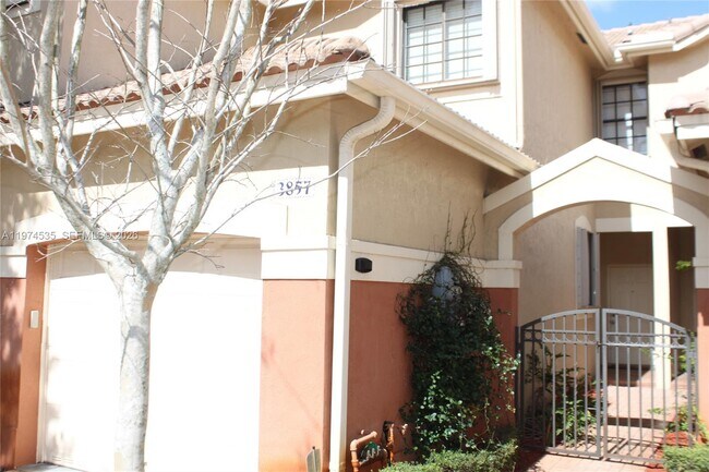 Photo - 3857 Tree Top Dr