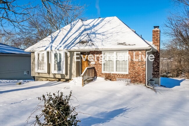 Photo - 11622 Palmer Ave