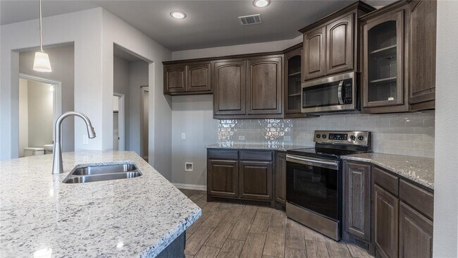 Photo - 323 Ranch Rd