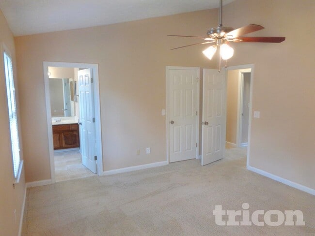 Photo - 730 Sugar Springs Ln SW