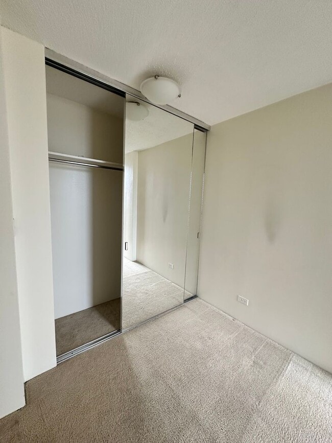 Photo - Conveniently Located   2 bedroom 1 bath 1 parking  with Utilities $2500