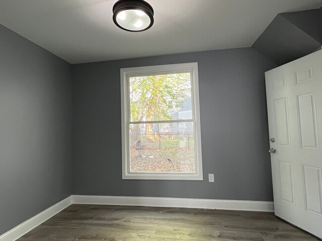 Photo - 683 State St Unit 1