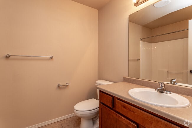 Studio, 1BA - The Garden Walk
