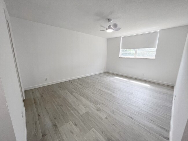 Photo - 5700 NW 2nd Ave Unidad 104