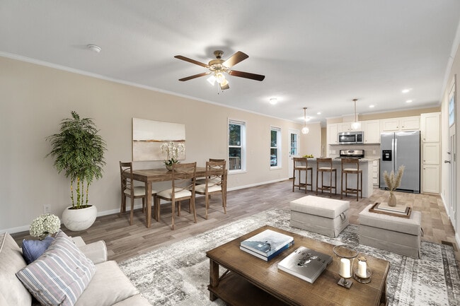 Building Photo - 21 Arbor St