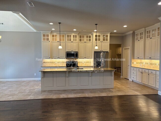 Photo - 1919 Sicily Ave