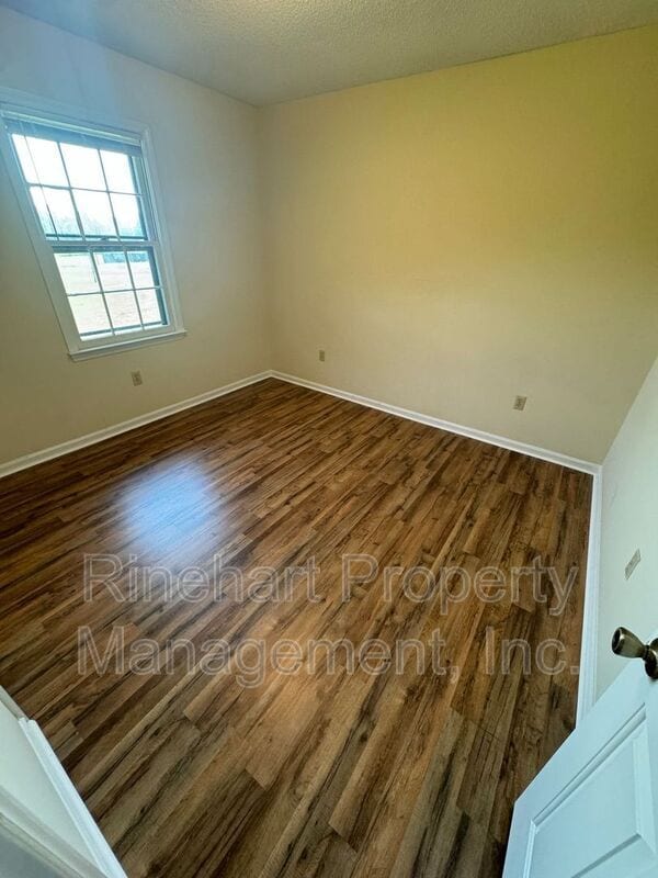 Photo - 444 Kimbrell St