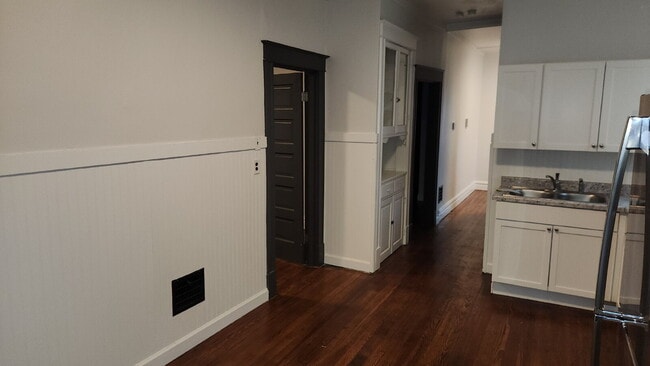 Photo - Elegant 2-Bedroom Duplex in Lively St. Louis Neighborhood. Unit 2f
