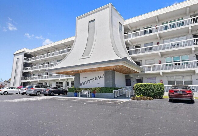 Building Photo - 155 Yacht Club Dr Unit 405
