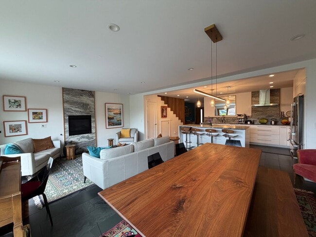 Photo - Stunning Designer-Renovated 4BR/3BA Single-Family Home in Outer Sunset, Just Blocks from Ocean Be...