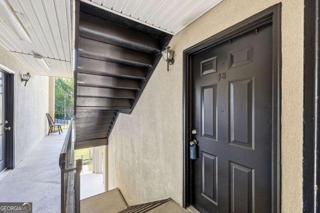 Photo - 605 Candler St Unit B13