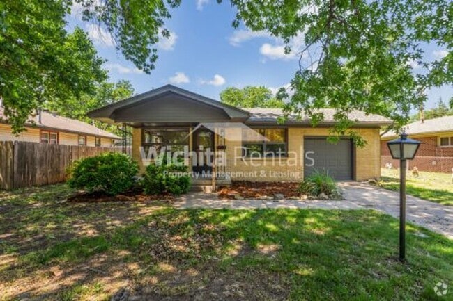 Building Photo - 1809 N Gow St Rental