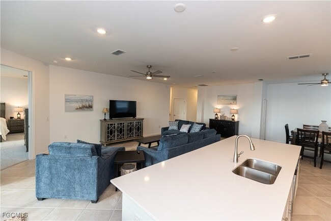 Photo - 16572 Kingwood Ln Unidad 3621