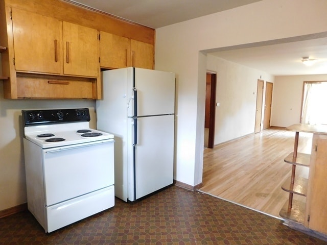 Photo - 2Bd/1Ba Single Story House w/ Basement - A...