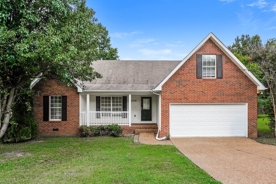 2838 Candlewicke Dr