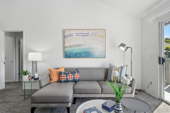 Photo - Hampton Pointe