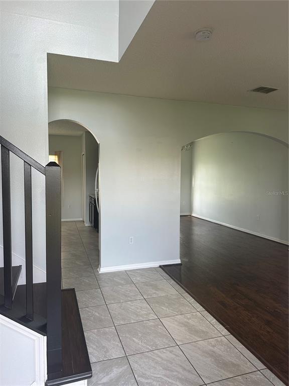 Photo - 712 Parrot Ct