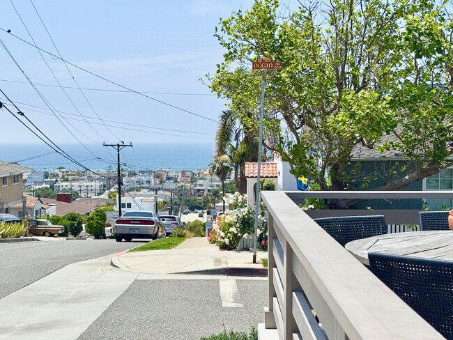 Photo - 1001 8th Pl