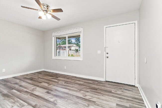 Photo - 400 Richcreek Rd