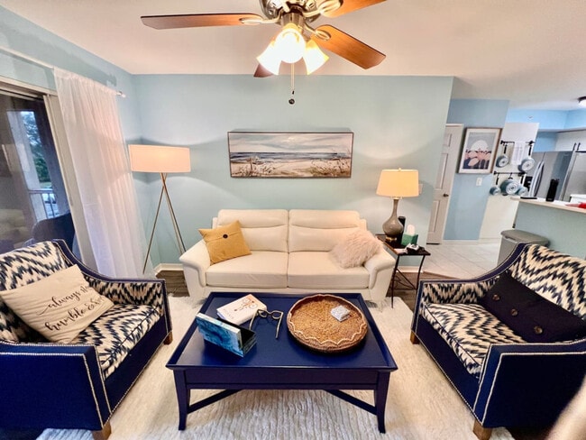 Building Photo - 1590 S 42ND Cir Unit ID1246043P Rental