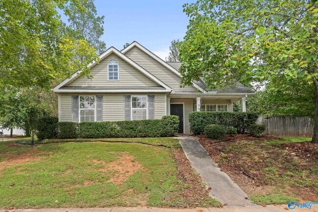 Building Photo - 300 Sweetwood Ln NW