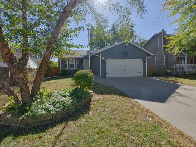 Photo - 3 Bedroom Home