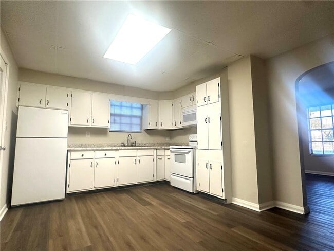 Photo - 110 S 1st St Unit A