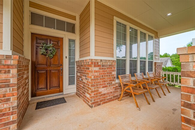 Photo - 2500 Amy Lee