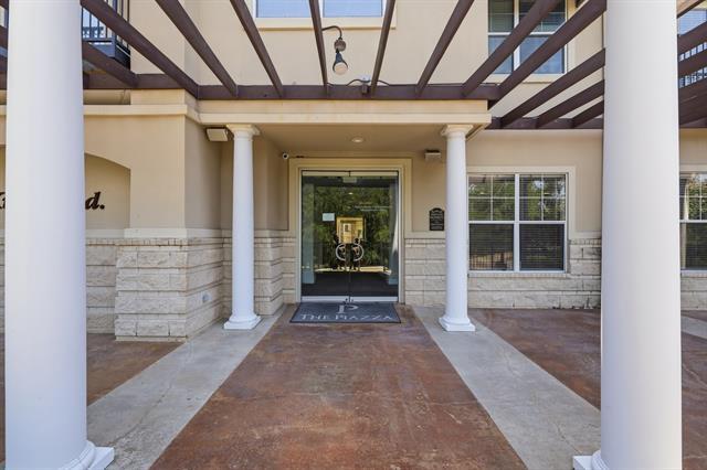 Photo - 3102 Kings Rd Unidad 2212