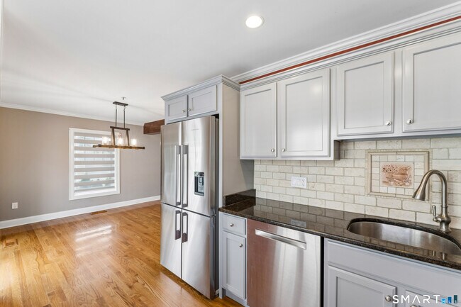 Photo - 59 Liberty St Unit 19