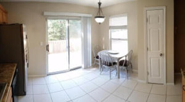 Photo - 818 Sparkleberry Cove Niceville, FL 32578