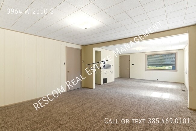 Photo - 3964 W 2550 S