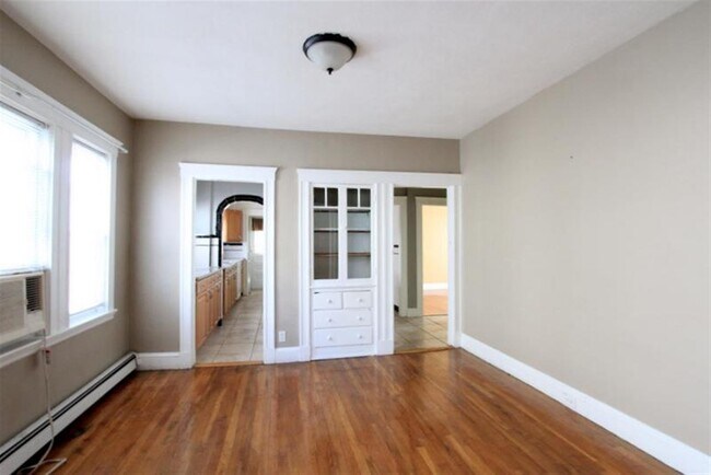 Photo - 23 Bonner Ave Unidad 1