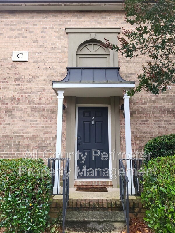 Building Photo - 6980 Roswell Rd Unit C5